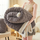 1pc Jacquard Sherpa Weighted Blanket – 3KG, All-Season Comfort for Adults
